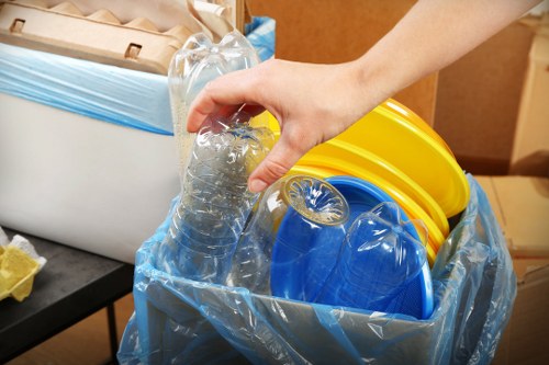 Reliable and affordable rubbish removal services in Hayes